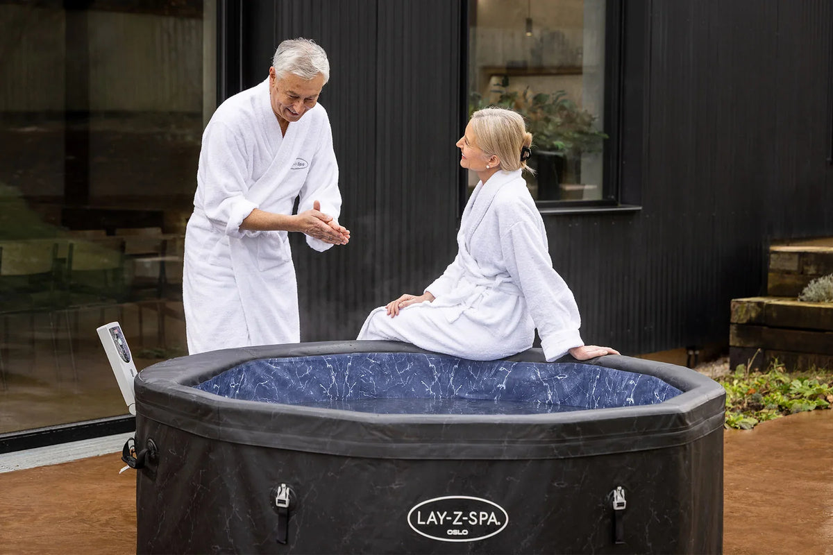 Lay-Z-Spa Oslo 6 Person AirJet Foam Wall Hot Tub