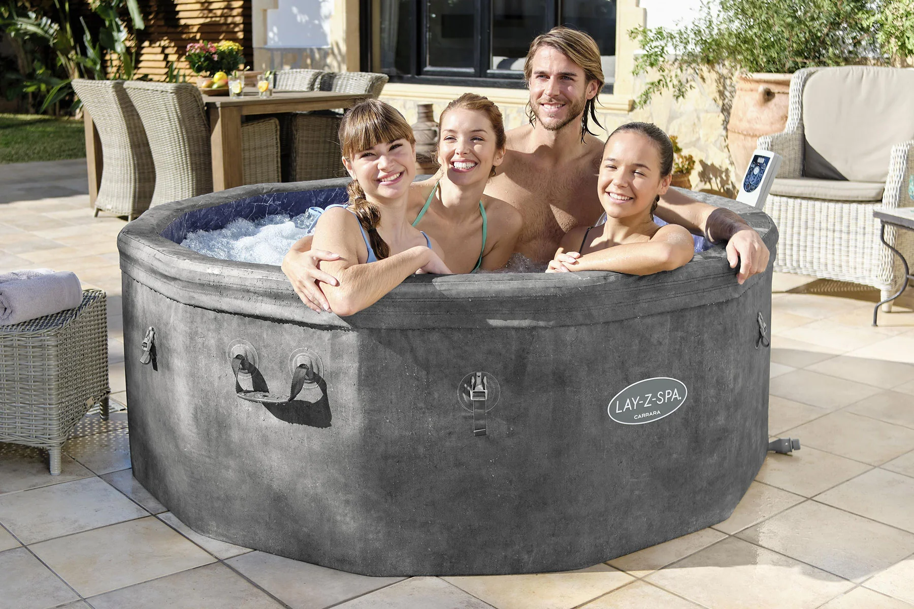 lay-z-spa-carrara-4-person-hot-tub Lay-Z-Spa Carrara 6 Person AirJet Foam Wall Hot Tub - Image 1